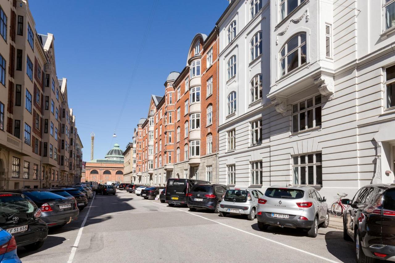 Lovely 3br Manor 5 Min From Tivoli Gardens * Copenhagen