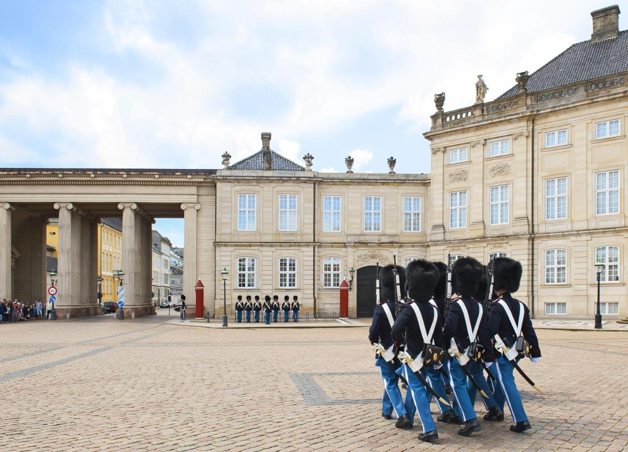 Lovely 3br Manor 5 Min From Tivoli Gardens Copenhagen