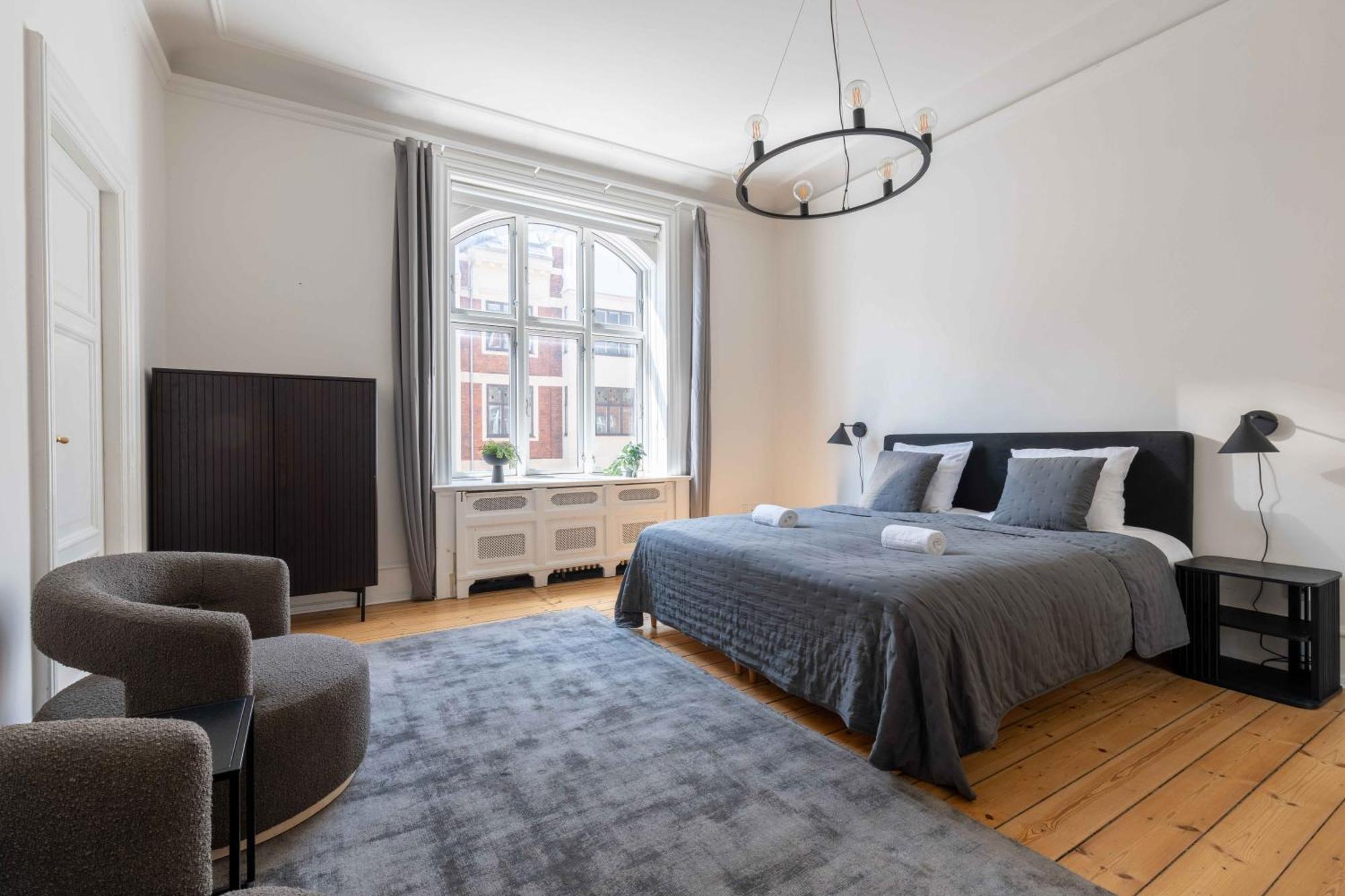 Lovely 3br Manor Flat 5 Min From Tivoli Gardens Copenhague