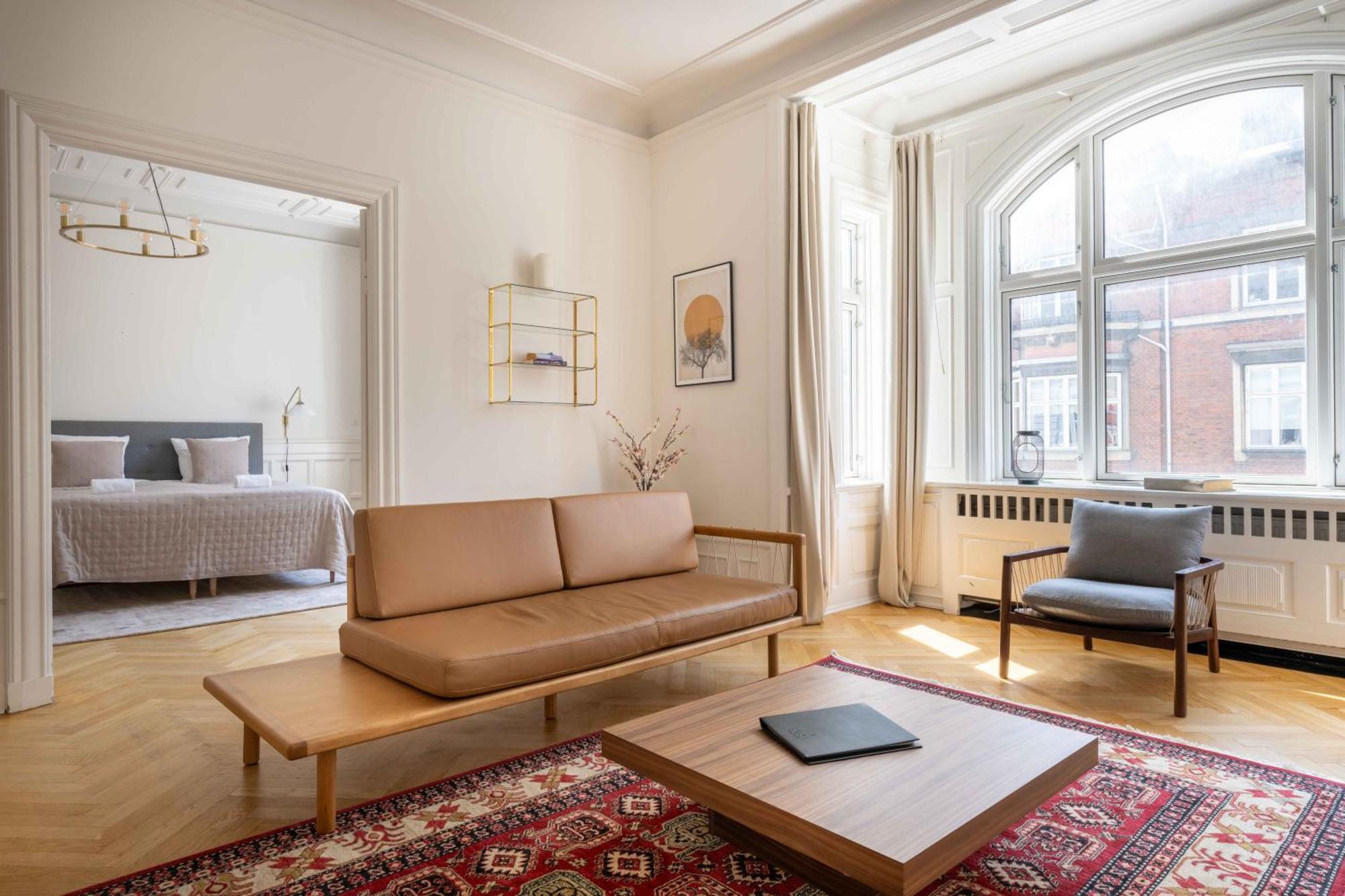 Lovely 3br Manor Flat 5 Min From Tivoli Gardens Apartamento
