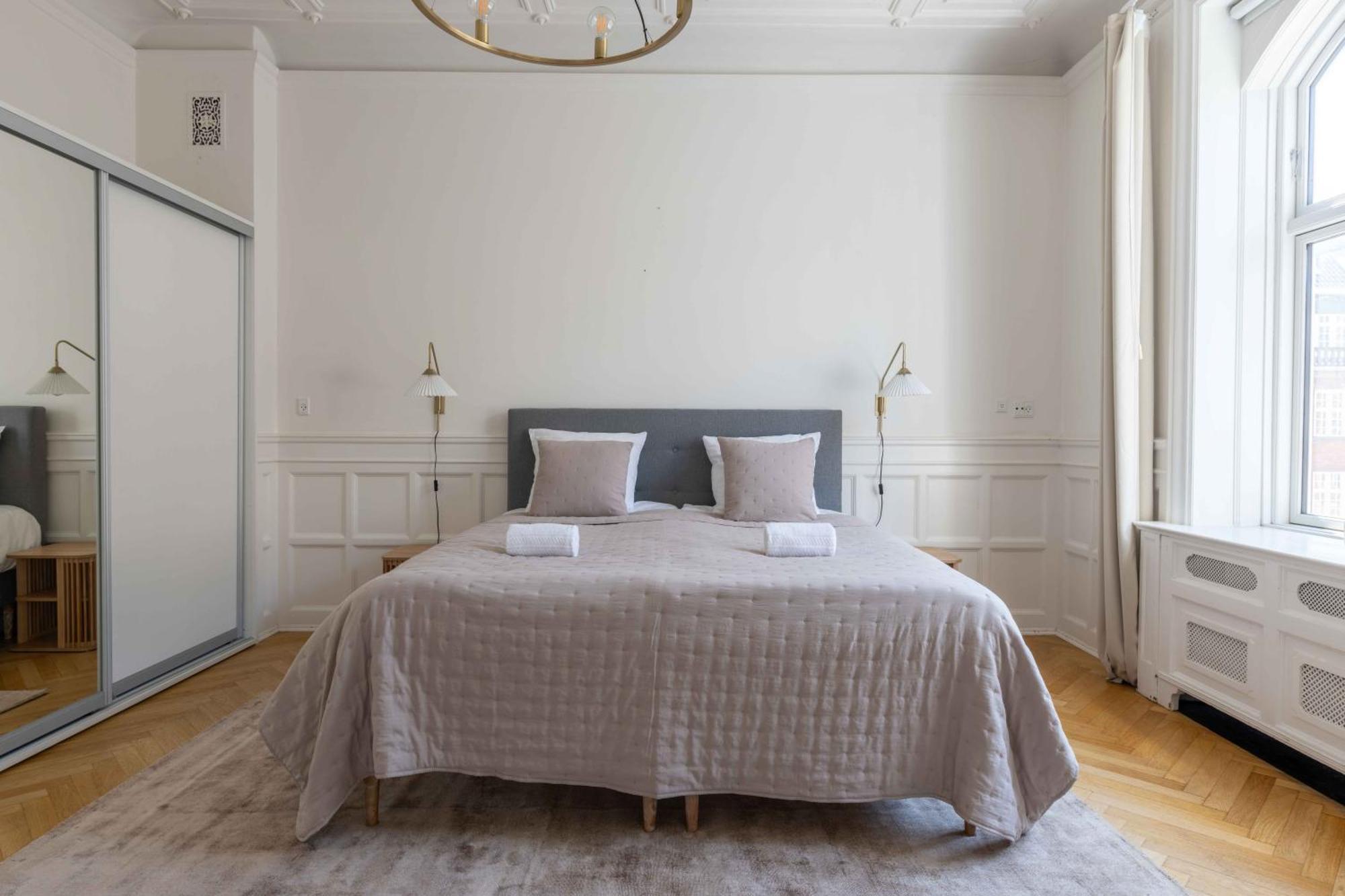 Lovely 3br Manor Flat 5 Min From Tivoli Gardens Apartamento